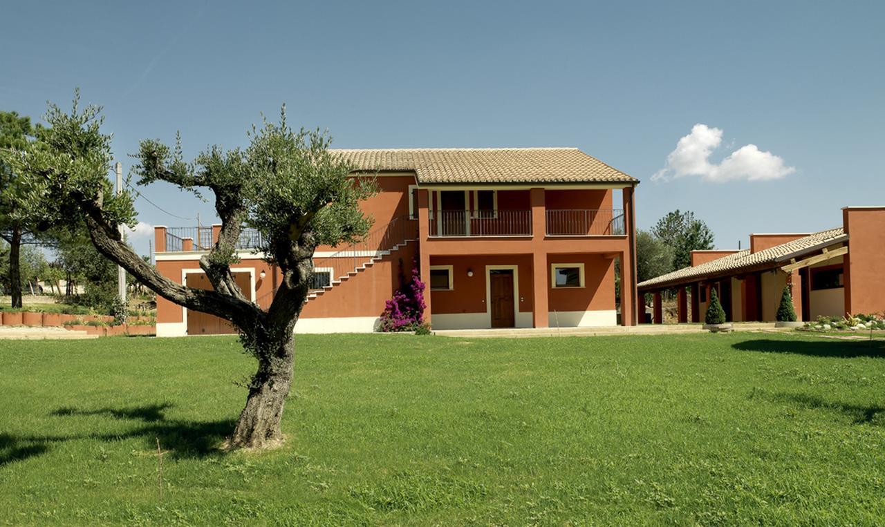 Contado San Lorenzo B&B And Wine Castilenti Extérieur photo