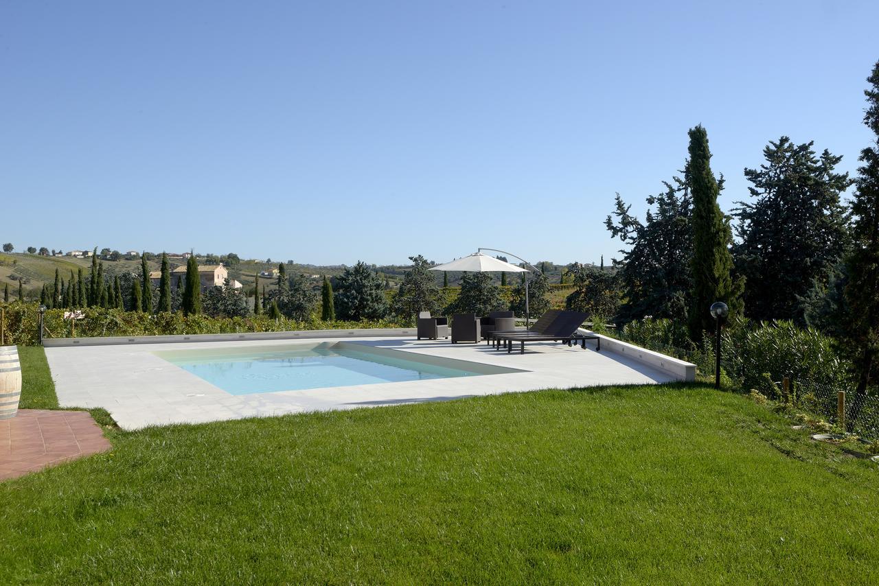 Contado San Lorenzo B&B And Wine Castilenti Extérieur photo