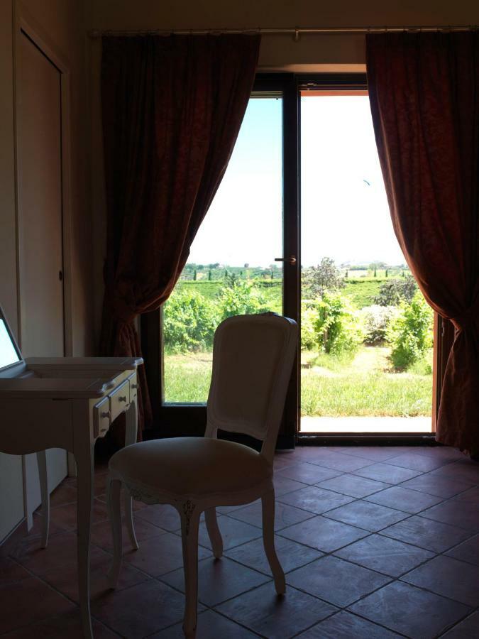 Contado San Lorenzo B&B And Wine Castilenti Extérieur photo